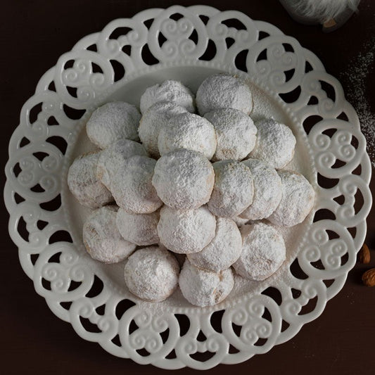 Traditional Kourabiedes - 1kg - Greek Flavours